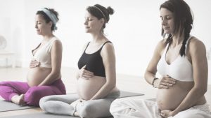 Séance de sophrologie pour femmes enceintes